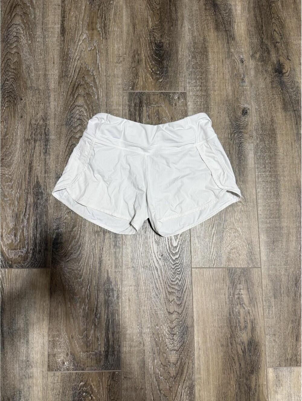 Lululemon Speed Up Shorts 4” White Lined Running Athletic Gym Workout 6